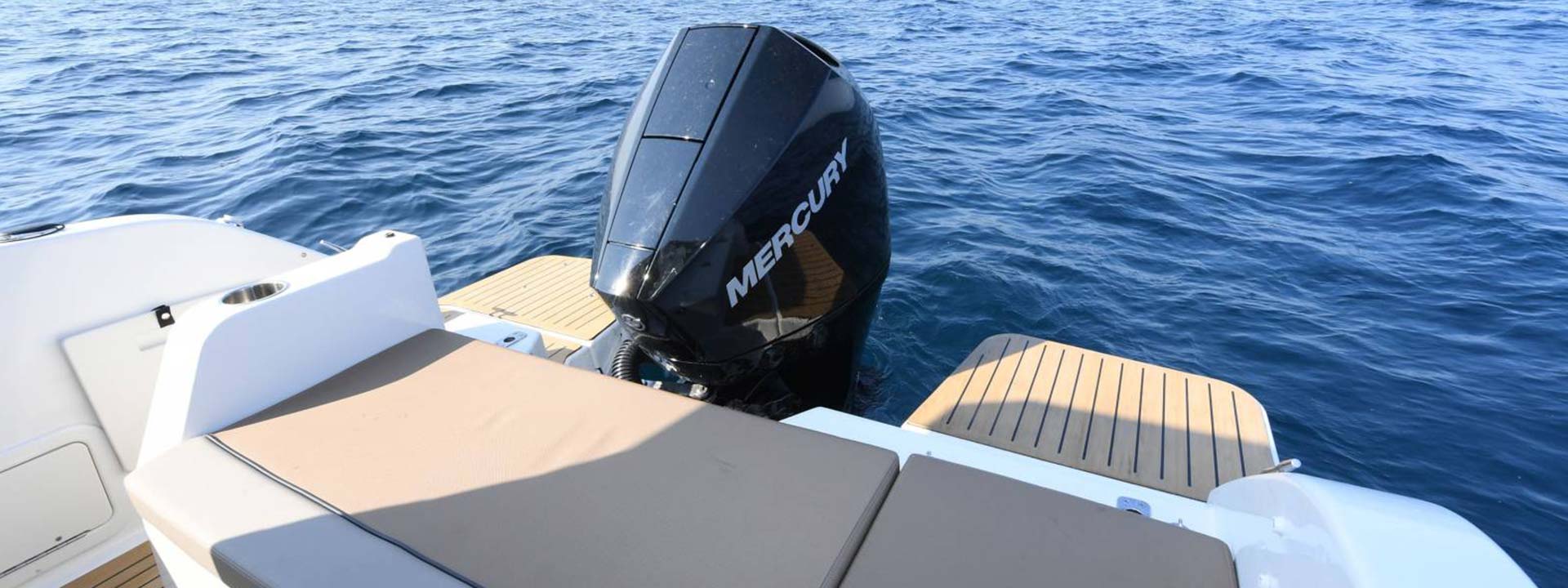 mayer-charter-boat-header-quicksilver-activ-675-weekend-05